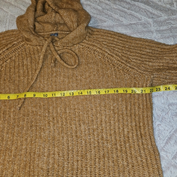 Thick Arie sweater hoodie - Picture 4 of 6
